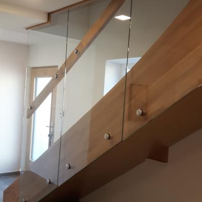 Treppeeichemitganzglasgelaender 5