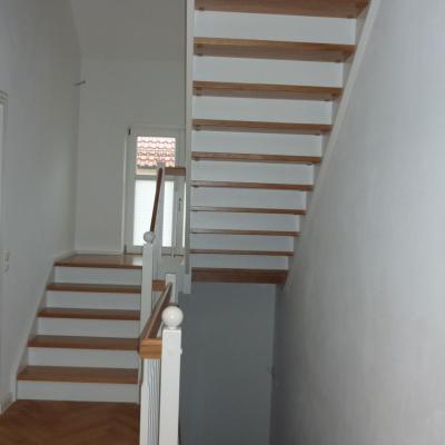 Treppeklassischeingestemmtweisslackmiteiche 2