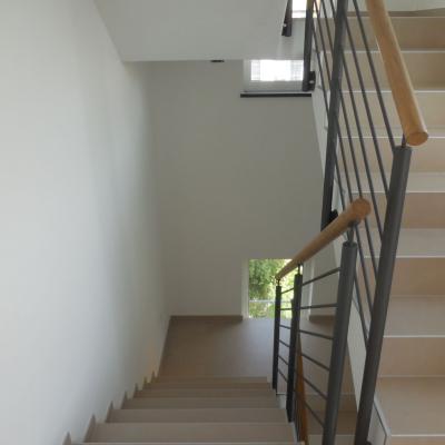 Treppenstufenauskeramikverbundwerkstoffmitaluminiumfassung 3