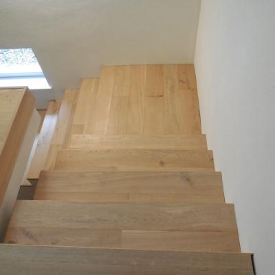 Treppenstufenausriemenboeden 7