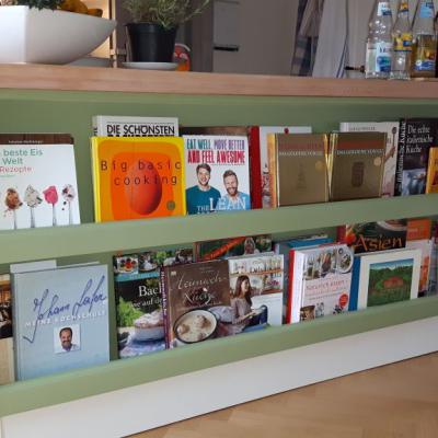 Esstischgruppeweisslackgruenklassisch 10