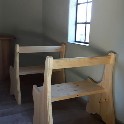 Kirchenbaenkefichtemassiv 8