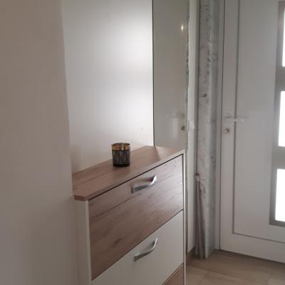 Schuchschrankmittagesgarderobe 2